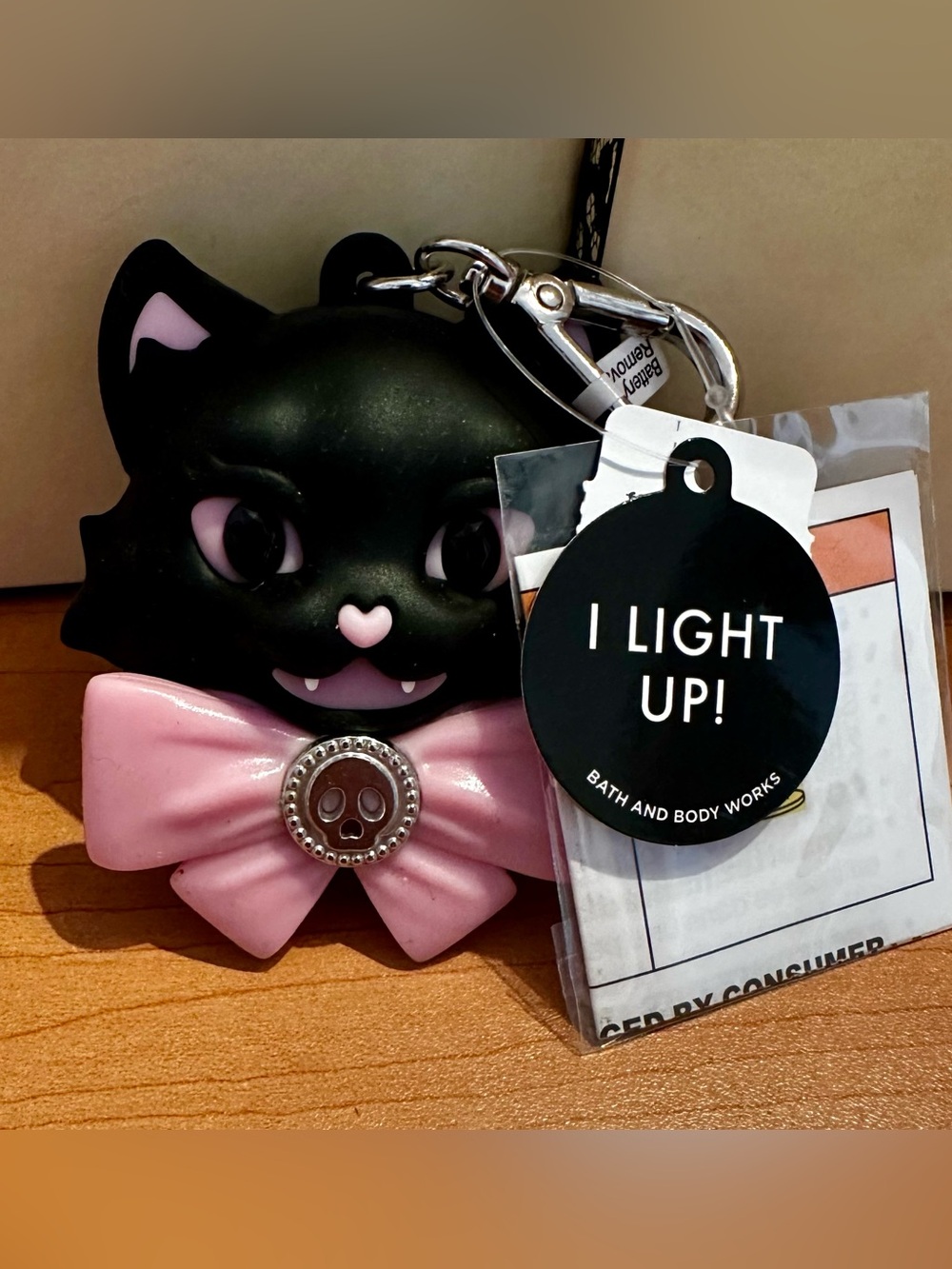 Bath & Body Works Black Cat Light-Up Pocketbac Holder with Pink Bow